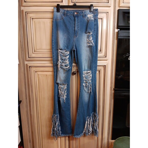 Fashion Nova Jeans Size 15 (32) Distressed Bellbottom Denim‎ Light Stonewash - Picture 1 of 4